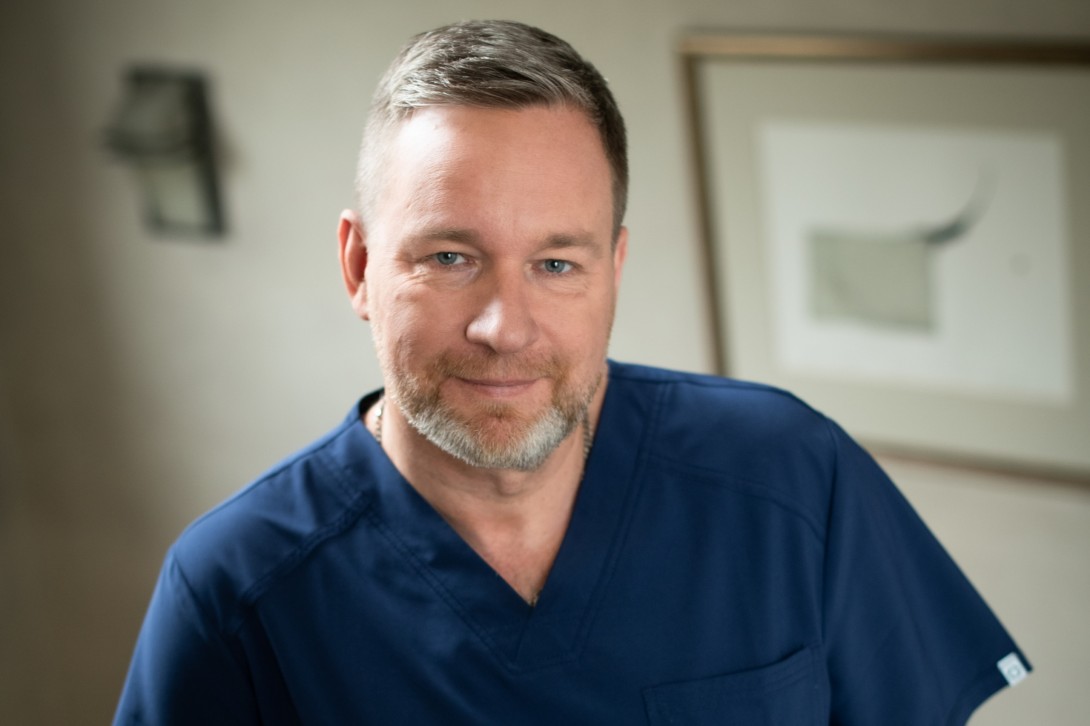 Our ophthalmologists « Our team « About us - MANA REDZE