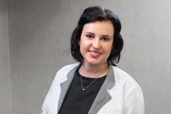 Dr. Elīna Miglāne